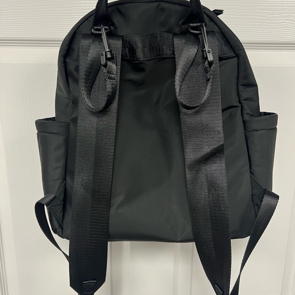 Skip Hop Black Diaper Backpack - Picture 5 of 5